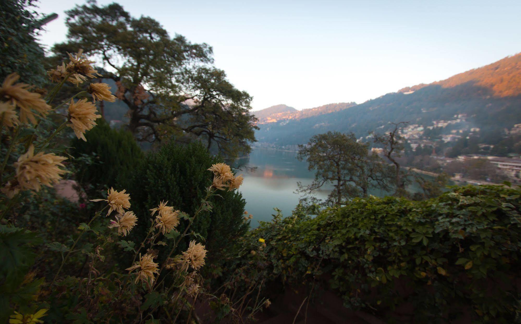 Himalaya Hotel Nainital Εξωτερικό φωτογραφία